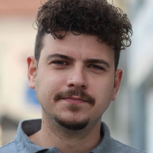 Ege Bütün