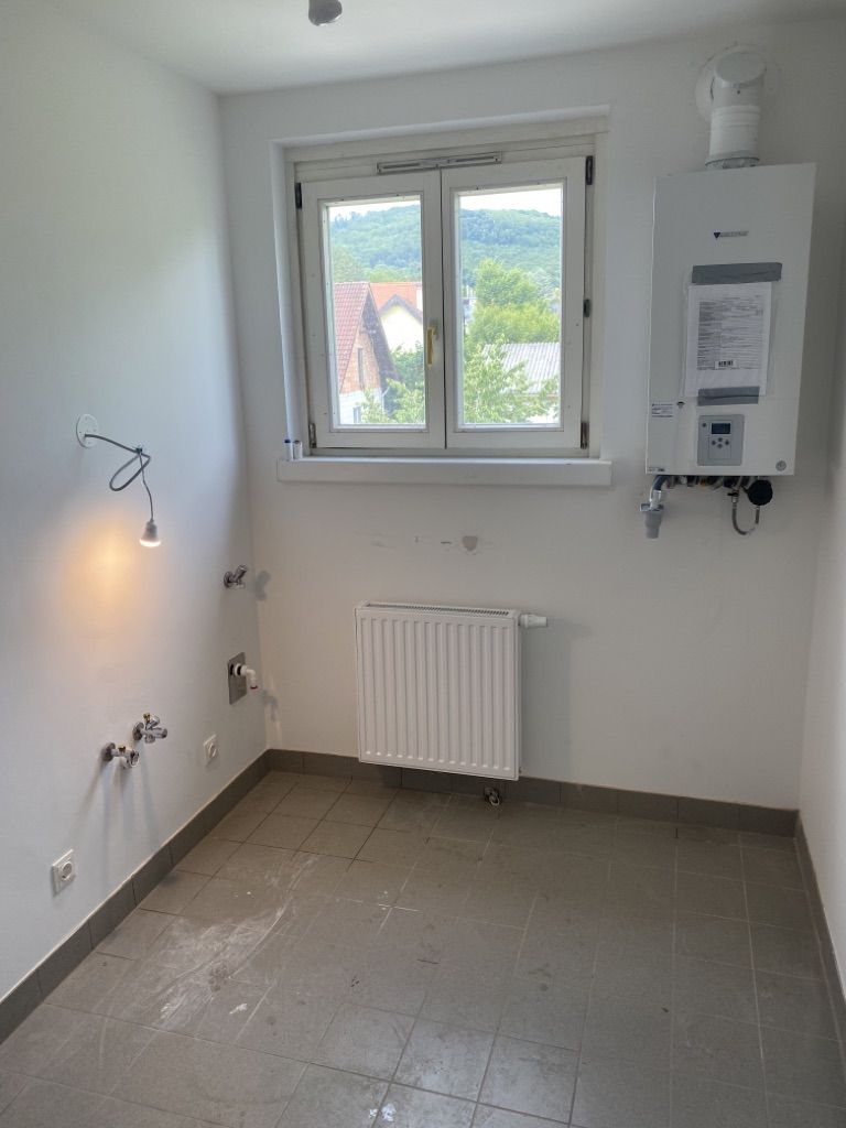 Badezimmer nach der Komplettsanierung durch die M.B.E. Haustechnik GmbH